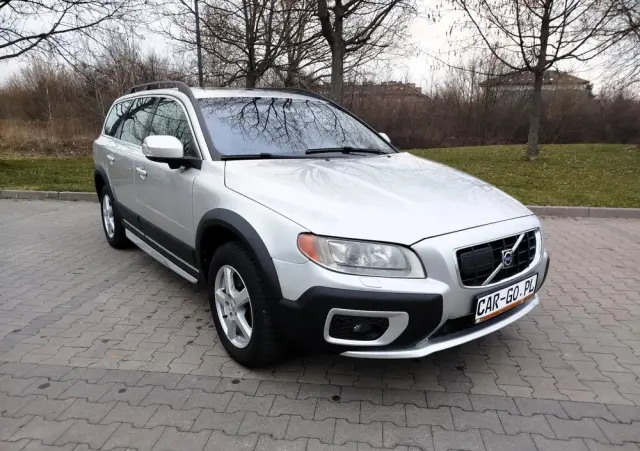 VOLVO XC 70 3.2 AWD Momentum